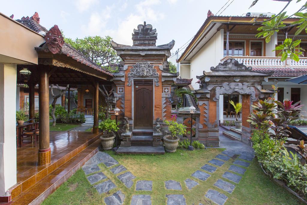 Surya Tropical Kuta Hotel Kuta  Exterior photo