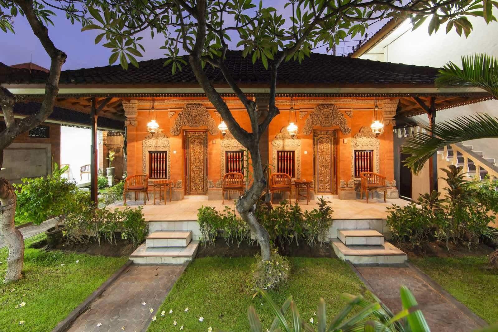 Surya Tropical Kuta Hotel Kuta  Exterior photo